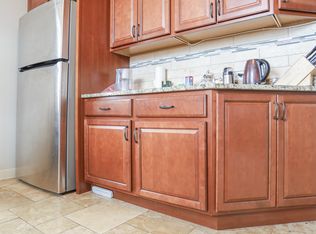 1445 W Argyle St #2N, Chicago, IL 60640