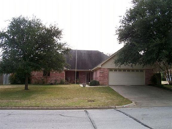 2nd image of 5716 Diamond Oaks Dr S