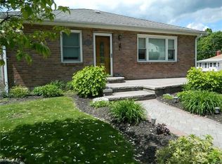 196 North St, Newburgh, NY 12550