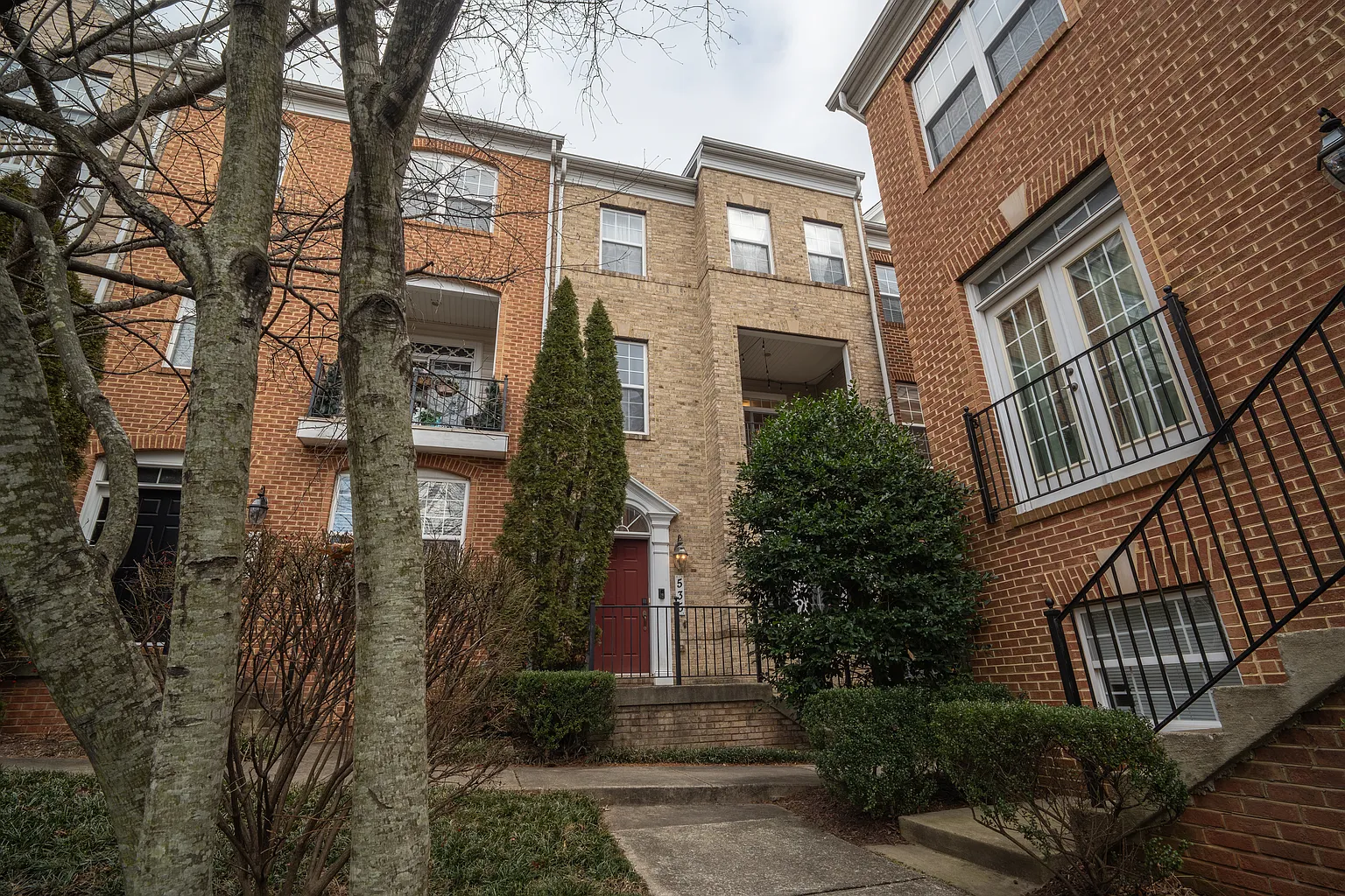535 Pelican Ave photo 1