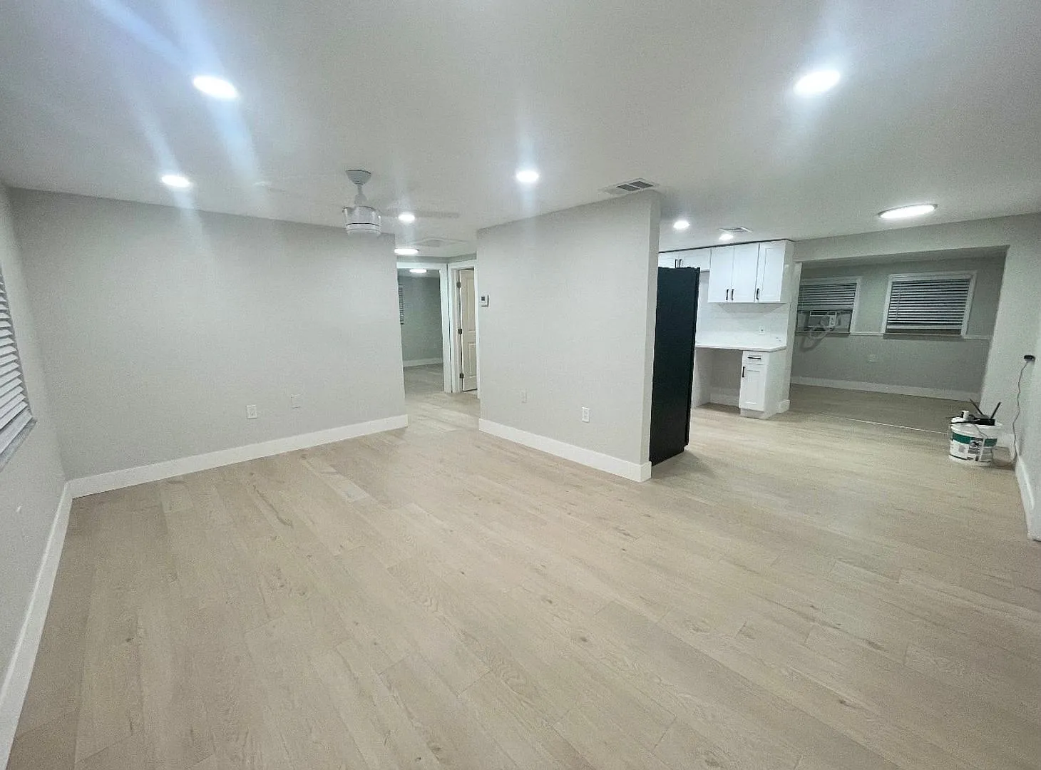 4/2 Single-Family Home, Available Now! — Photo 1