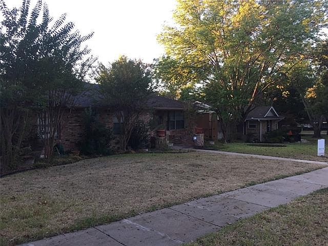 2nd image of 9718 Gatecrest Dr