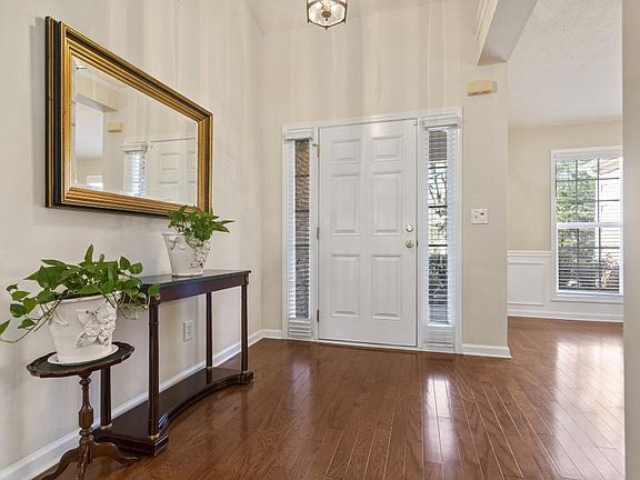 2nd image of 269 Grand Ashbury Ln