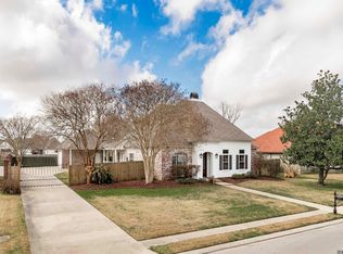 2067 Willow Glen Ave, Port Allen, LA 70767