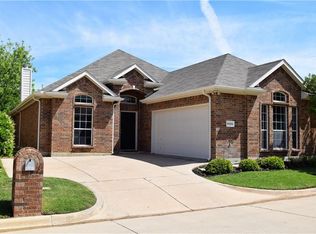 6809 Shore Breeze Ct, Arlington, TX 76016