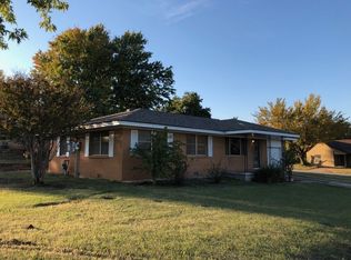 207 N Hampton, Rush Springs, OK 73082