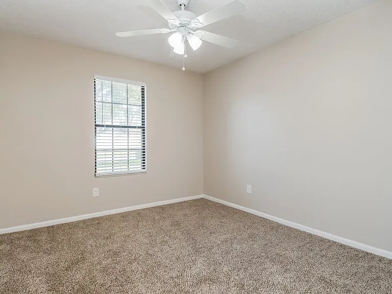 8850 Cherry Hill Dr — Photo 14