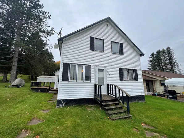 118 W 1st St, Caspian, MI 49915