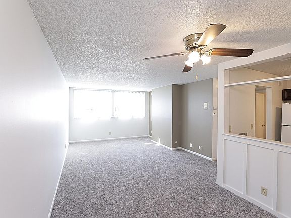 4th image of 945 S 12th St #1X1R