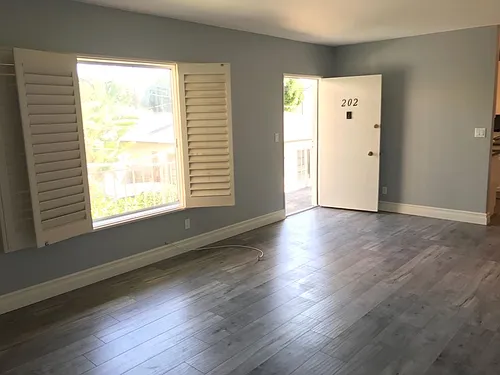 3015 Arizona Ave #203 Photo 1