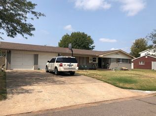 113 Robin Ave, Laverne, OK 73848