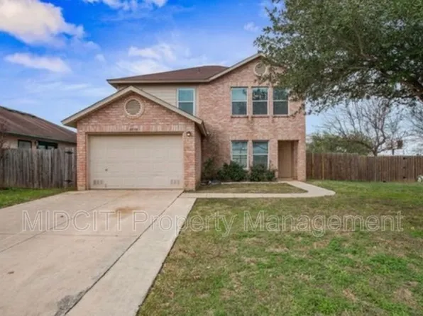 9739 Chelsea Cir, Selma, TX 78154