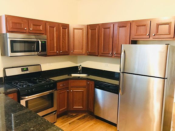 5th image of 2535 N Central Park Ave #1