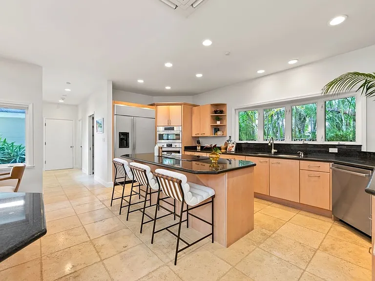 145 Kaimoani Way — Photo 7