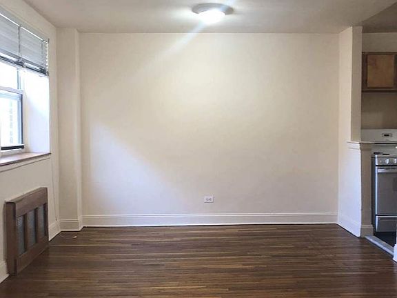 4th image of 8645 Saint James Ave APT 3U