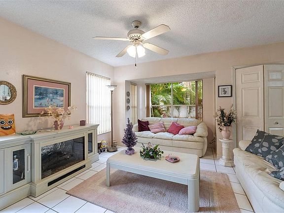 3rd image of 1208 CITRUS OAKS AVENUE