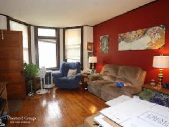 2nd image of 3626 N Marshfield Ave #1
