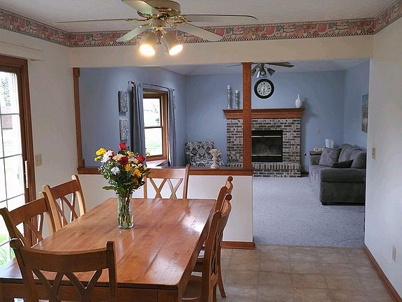 4th image of 30010 Westminster Dr