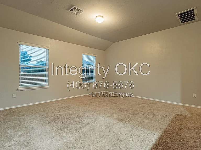 13233 Bridgewater Dr — Photo 10