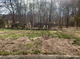 327 W Ln #62, Woodstock, GA 30188