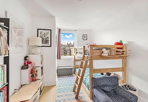 5th image of 1399 Park Ave #6A