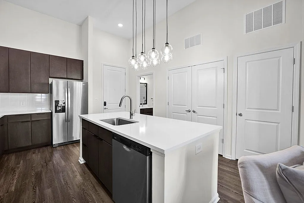 Artisan Flats — photo 10