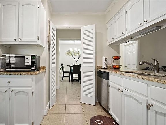 5th image of 5225 Wilhelm Dr