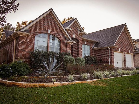 2nd image of 6722 Knoll Park Drive