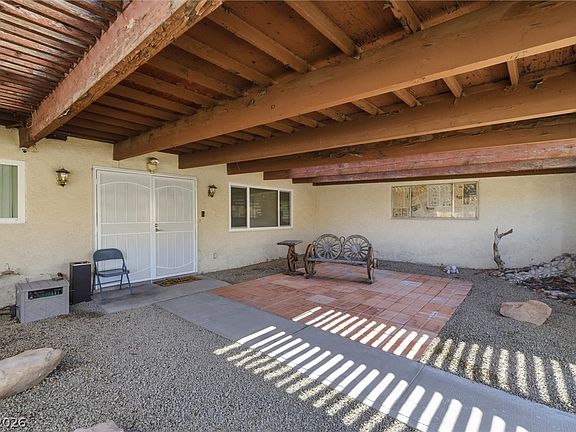 5th image of 5440 Escondido St