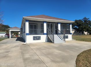 1538 Collins St, Biloxi, MS 39530