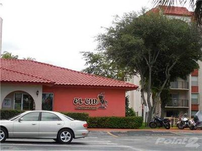 5199 NW 7th St APT 412, Miami, FL, 33126