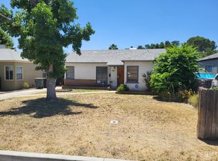 545 Acacia Ave, Bakersfield, CA 93305