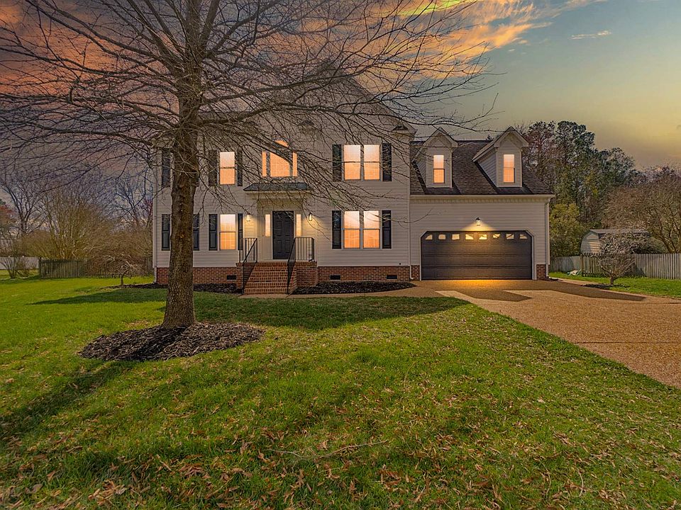1st image of 4 Bradshaw Ct