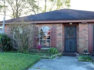 14590 Beekman Rd, New Orleans, LA 70128