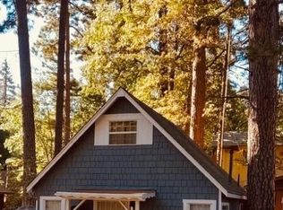 22905 Redwood Way, Crestline, CA 92325