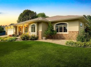 706 Pine Cone Pl, Onalaska, WI 54636