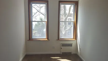 Rented by Urban Realty NYC