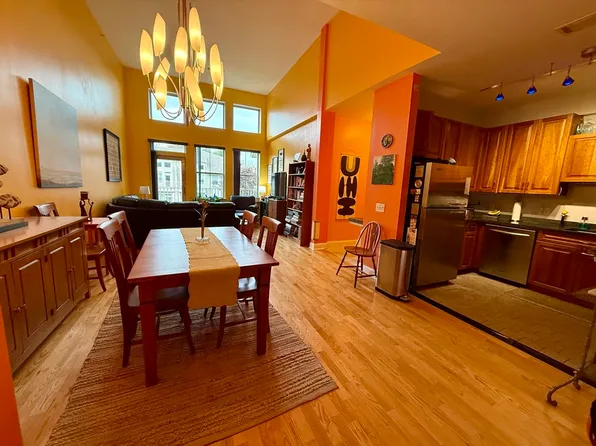 2 Harvest Dr #301, North Andover, MA 01845