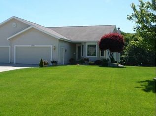 3860 Fairway Dr, Muskegon, MI 49441