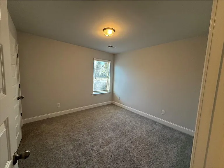 345 Hellen Valley Dr — Photo 20