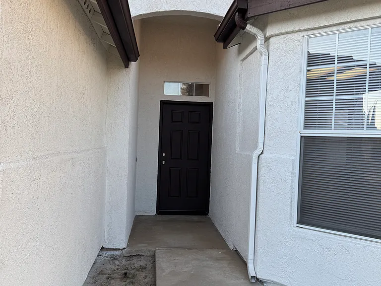 2222 W Vine Ave — Photo 4