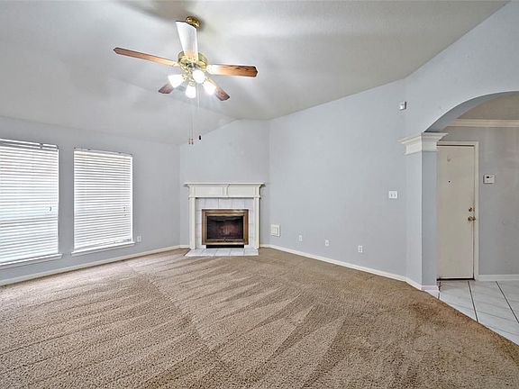 5th image of 21306 Rose Hollow Ln