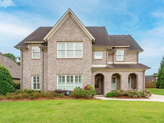 2nd image of 3767 Cotswold Dr N