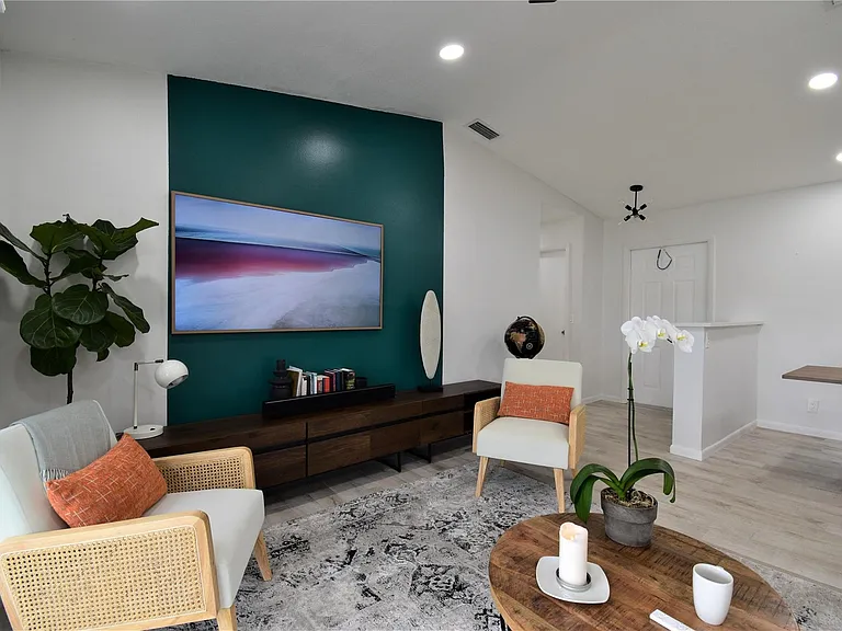 6550 Country Wood Way — Photo 11