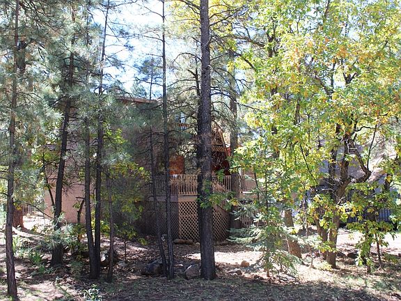 3rd image of 1285 E Bobcat Dr