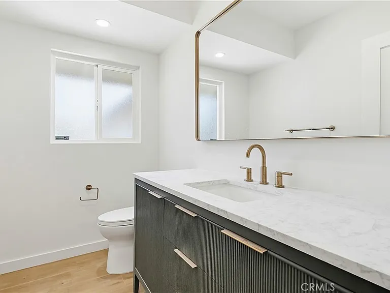 5440 Alcove Ave — Photo 21