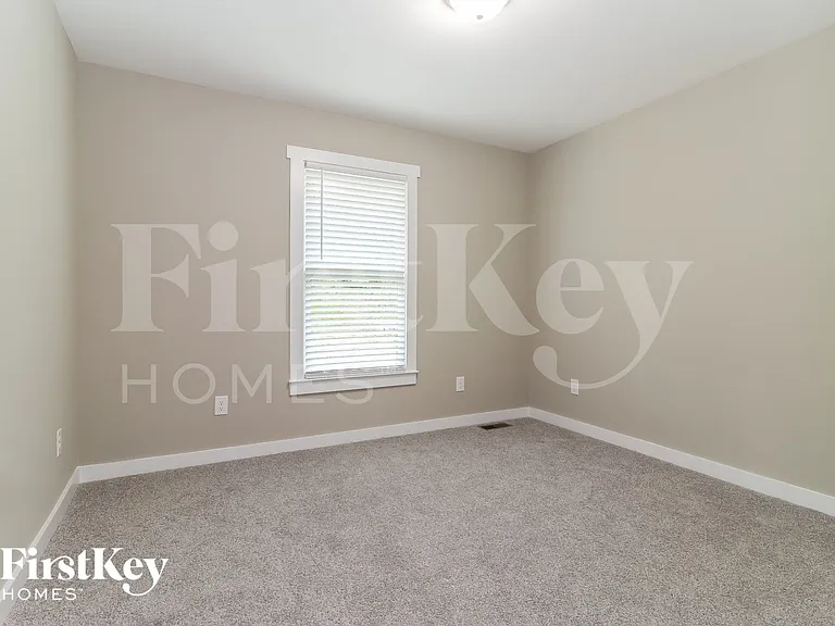 321 Spring Ridge Dr — Photo 13