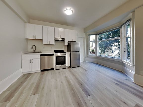 5th image of 1060 Bush St APT 211