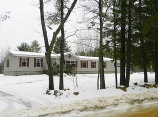 70 Cram Rd, Sanbornton, NH 03269