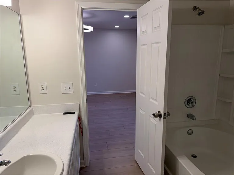 3317 Fernview Dr — Photo 13